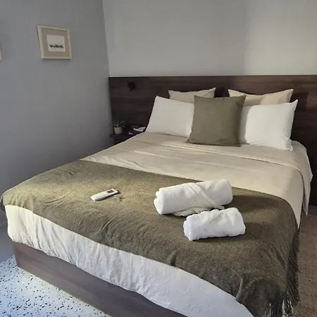 Ta' Guzeppi Townhouse * Рабат